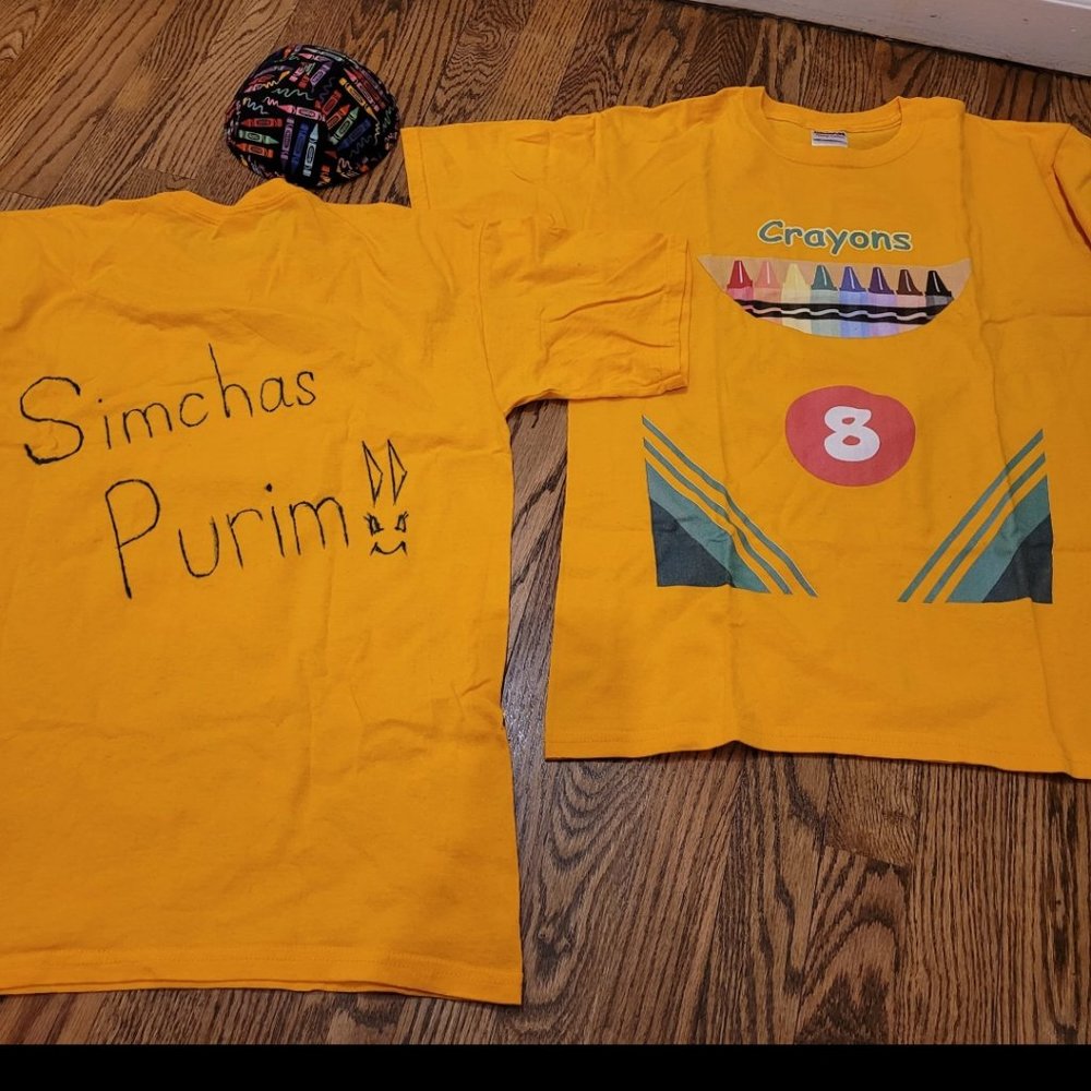 Crayon tshirt and kippa